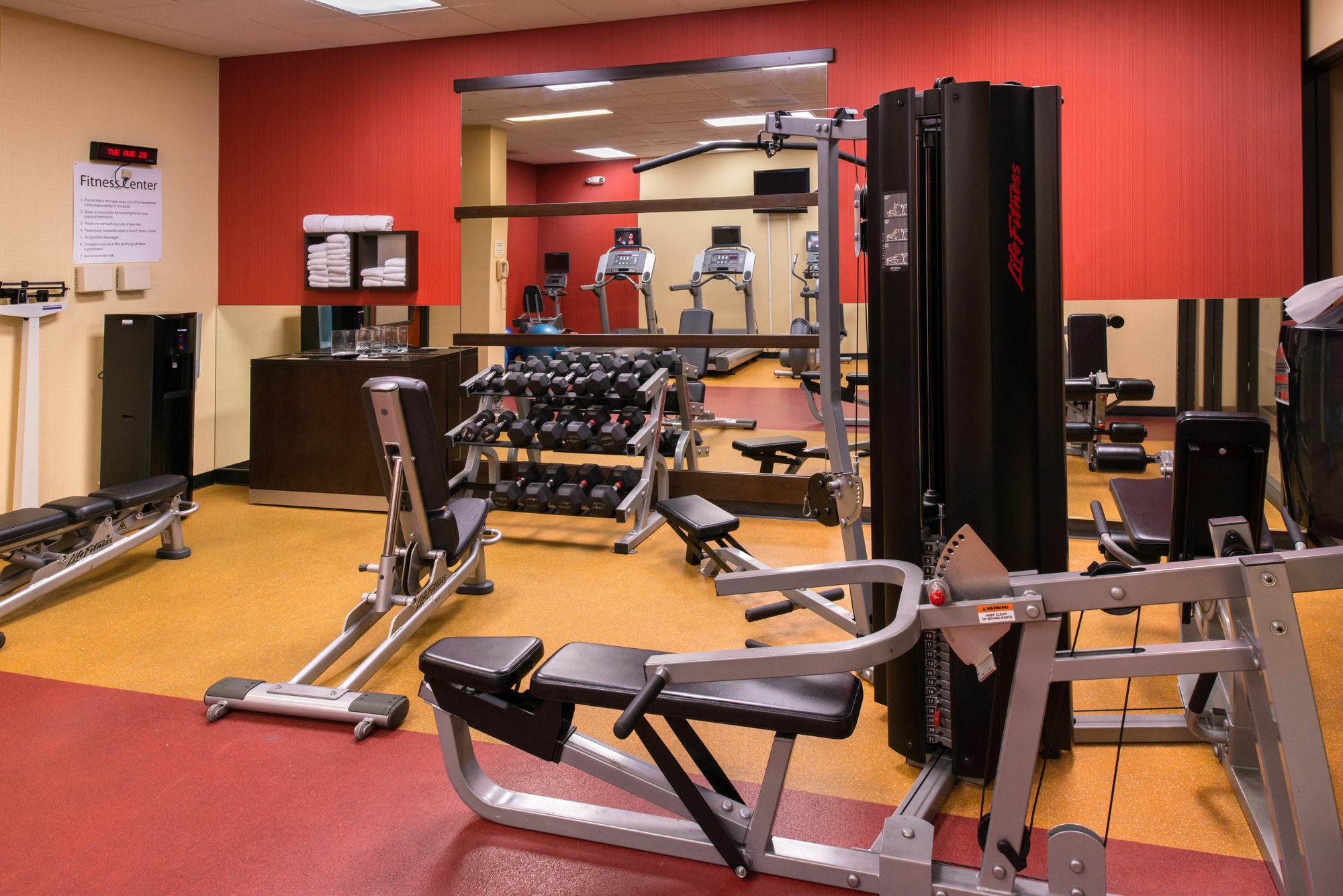 Courtyard By Marriott Oxnard/Ventura Hotel Екстериор снимка